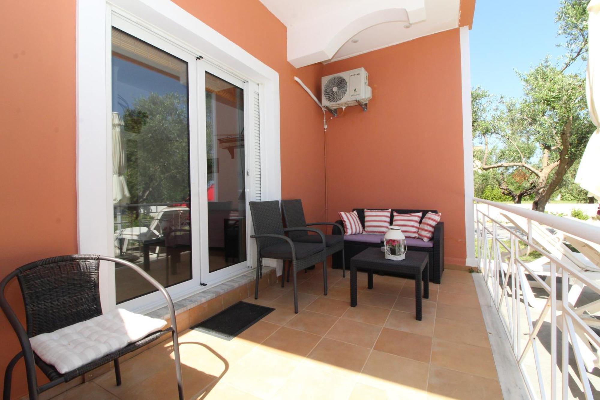 Laconian Collection Mavrovouni Beach House Gytheio Exterior foto