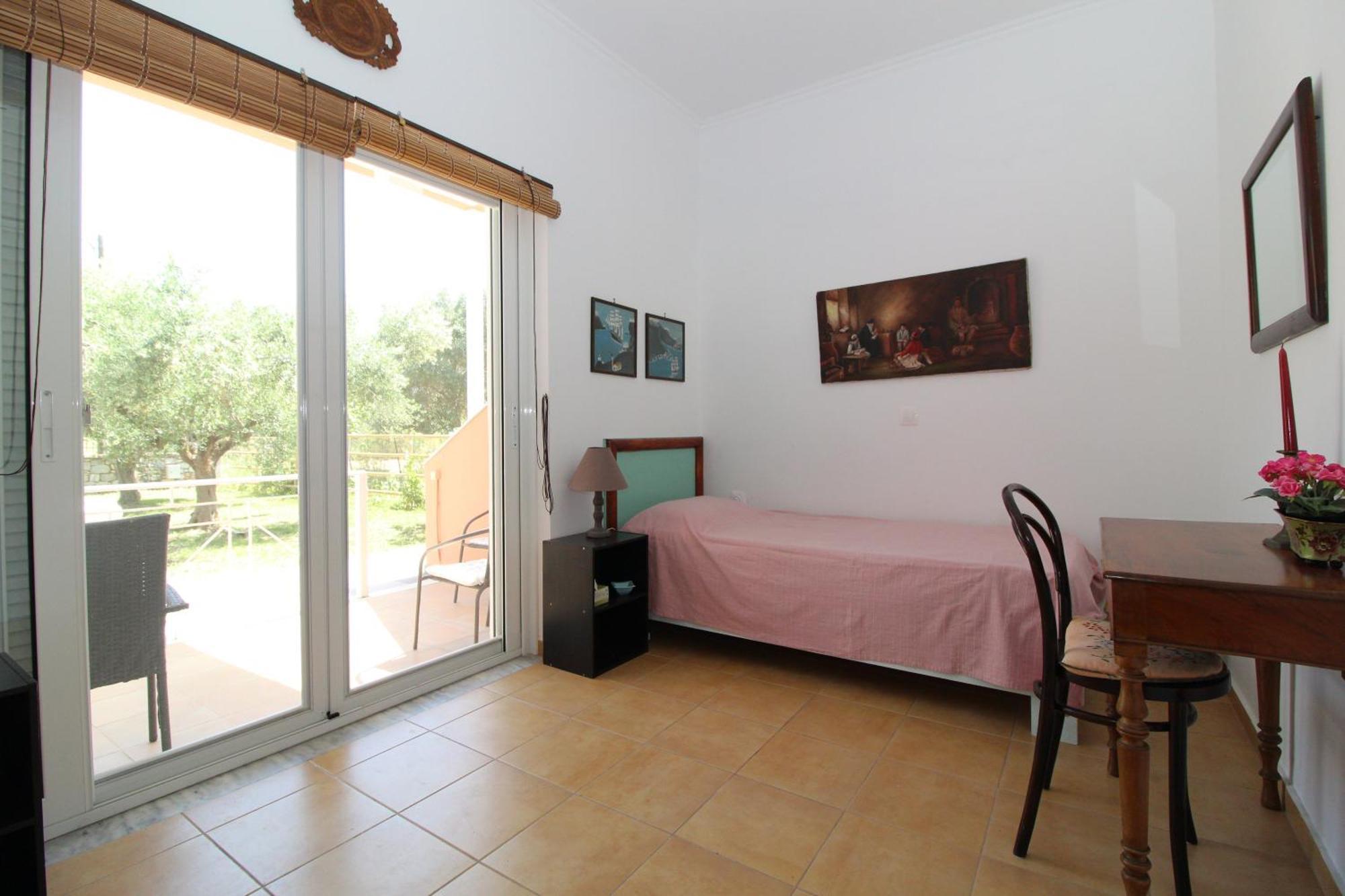 Laconian Collection Mavrovouni Beach House Gytheio Exterior foto