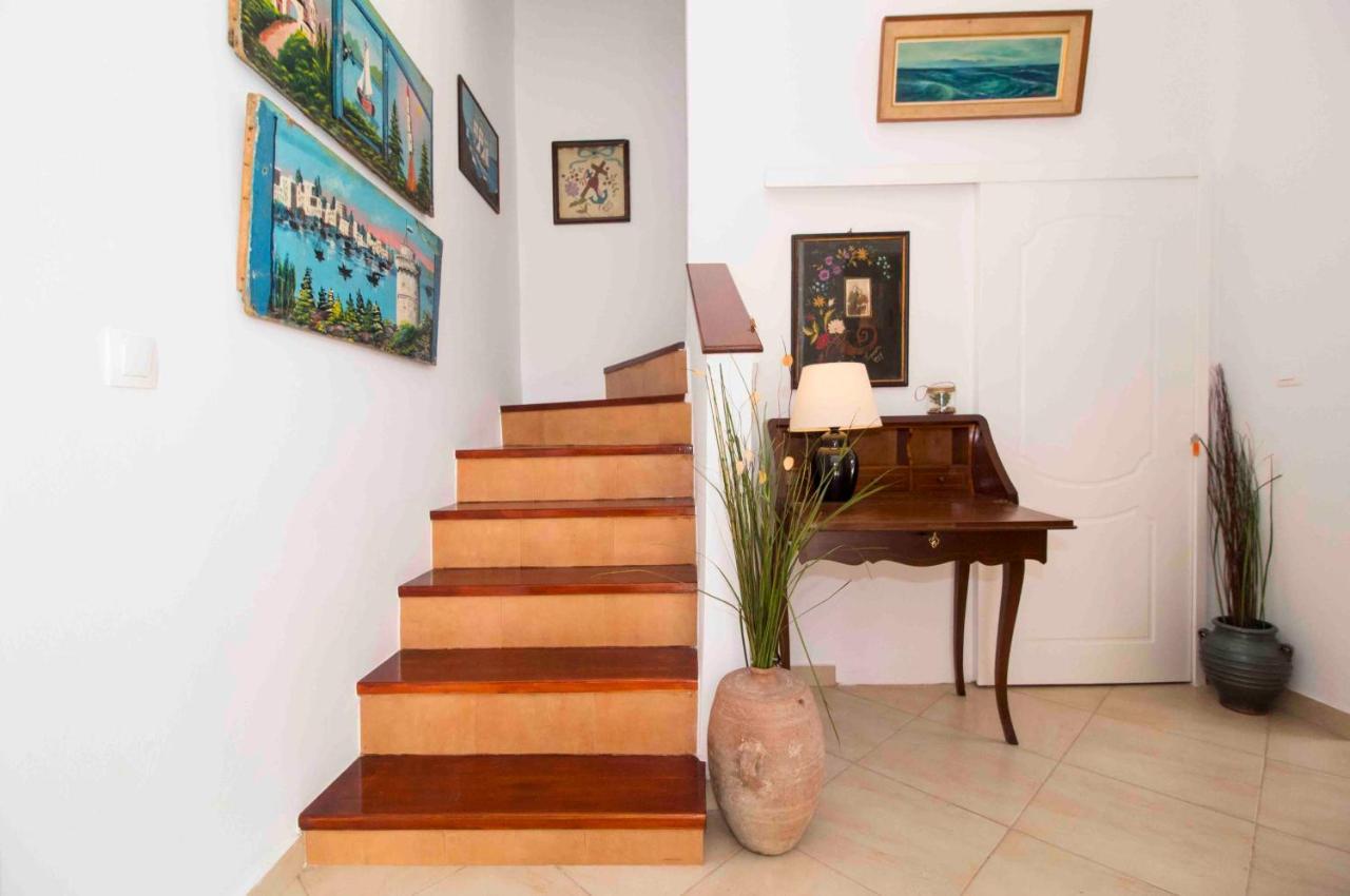 Laconian Collection Mavrovouni Beach House Gytheio Exterior foto